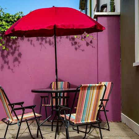 Dingle Town Holiday Home By Trident Holiday Homes Exterior photo
